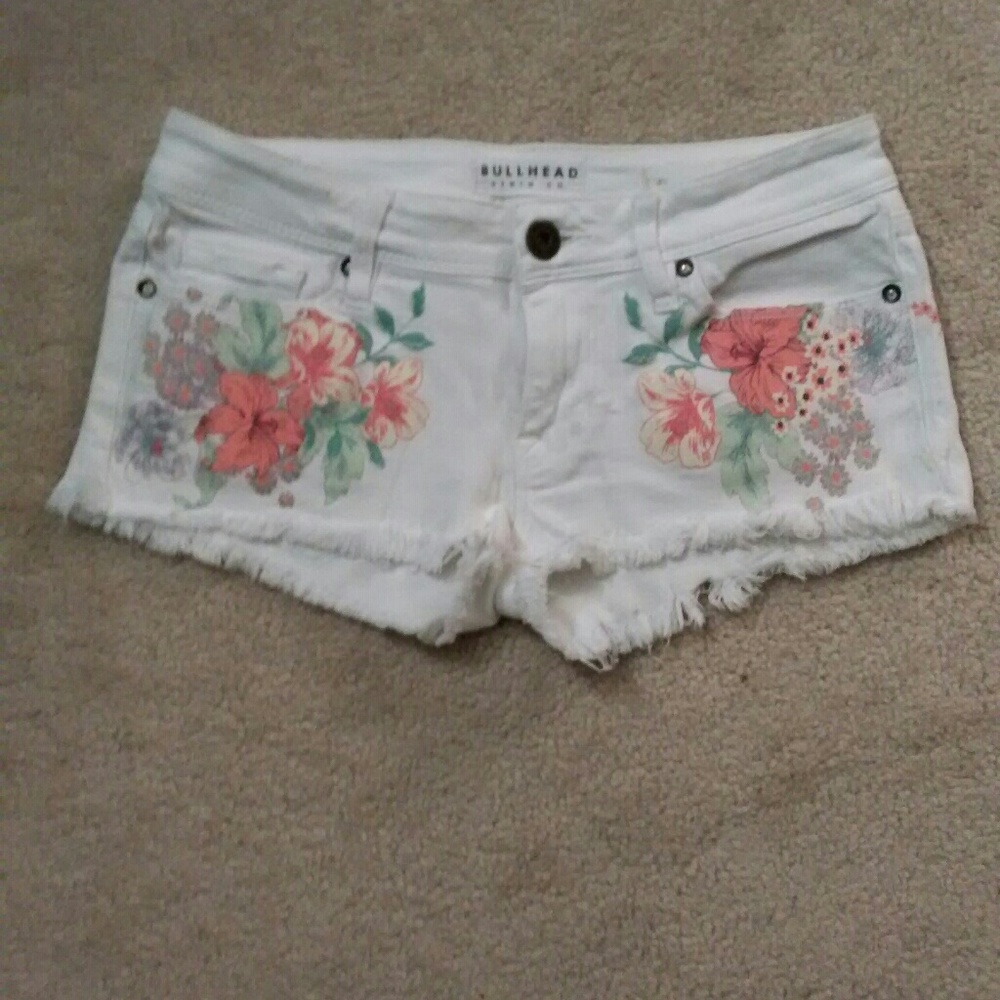 bullhead jean shorts - Picture 1 of 2